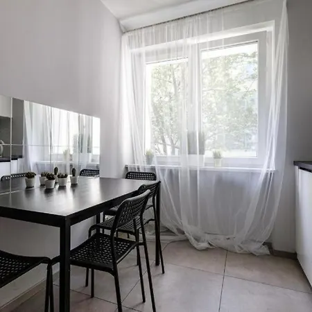 Apartment Close-golden - One Bedroom - Rynek Square&widok Breslau